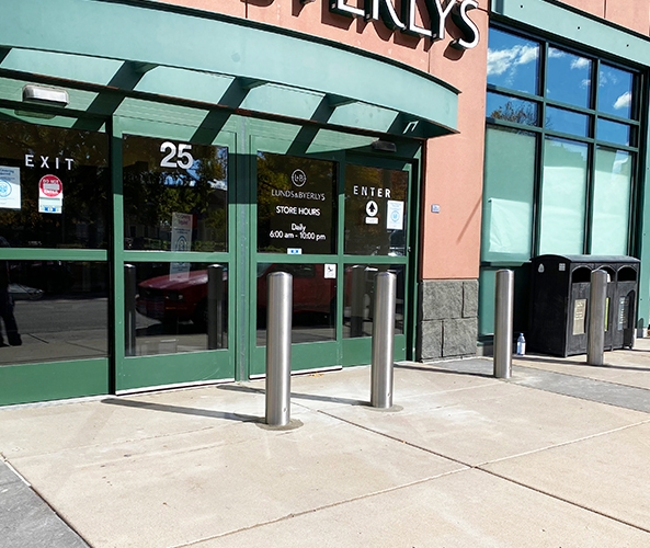 Vehicle Crash Protection at Lunds and Byerlys in Minneapolis